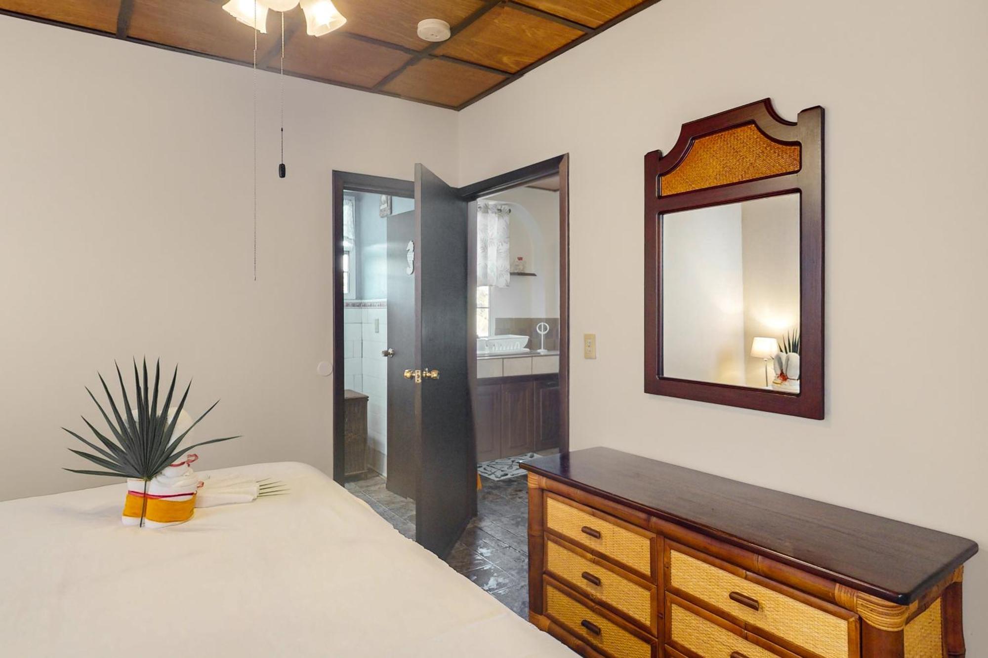 Hummingbird Home Suites San Pedro  Habitación foto